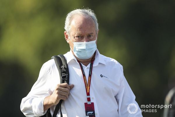 Президент Renault F1 Столл покинет свой пост