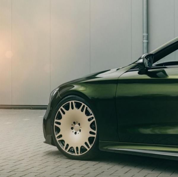 <br />
			Тюнингованный Mercedes-AMG S63, как способ обратить на себя внимание
