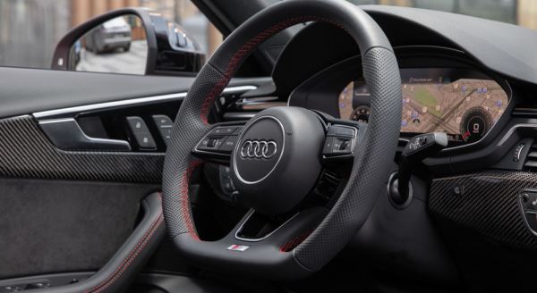 Тест-драйв обновленных Audi A5 и Audi A4