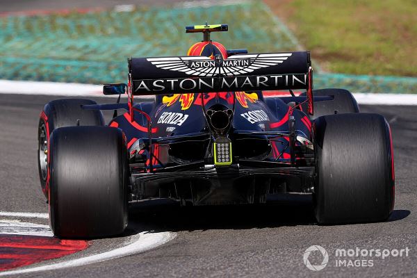 Red Bull не будет искать нового титульного спонсора вместо Aston Martin